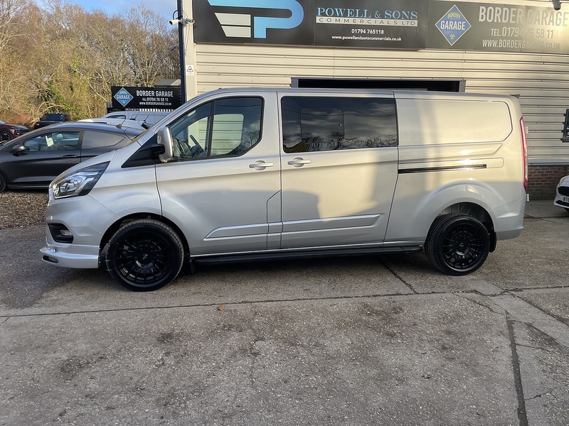 Ford Transit Custom 320 Limited Sport Pack - U672