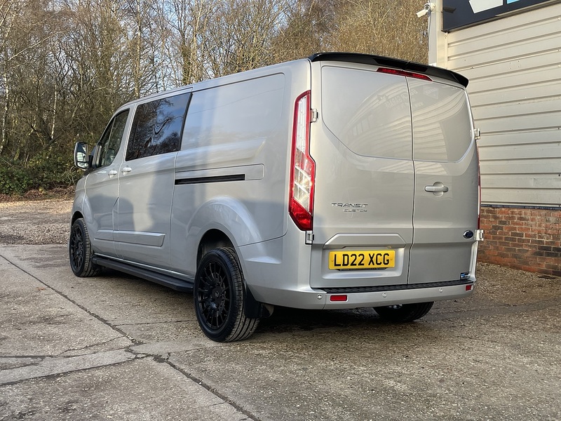 Ford Transit Custom 320 Limited Sport Pack - U672