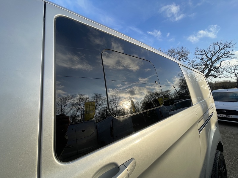 Ford Transit Custom 320 Limited Sport Pack - U672