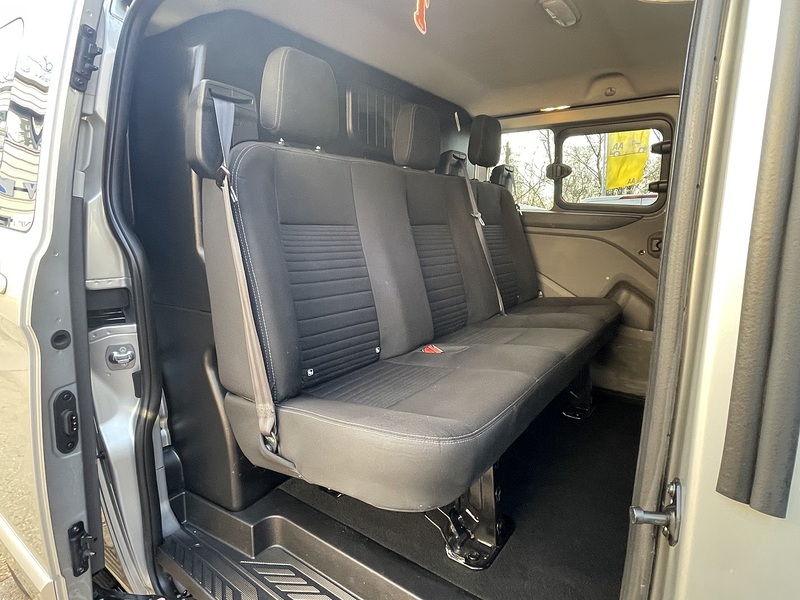 Ford Transit Custom 320 Limited Sport Pack - U672