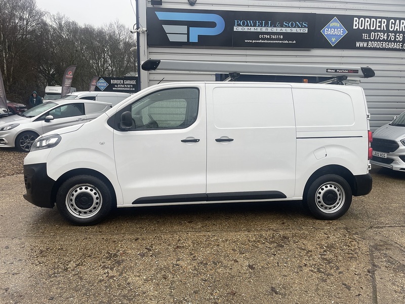 Vauxhall Vivaro Turbo D 2900 Dynamic - U682