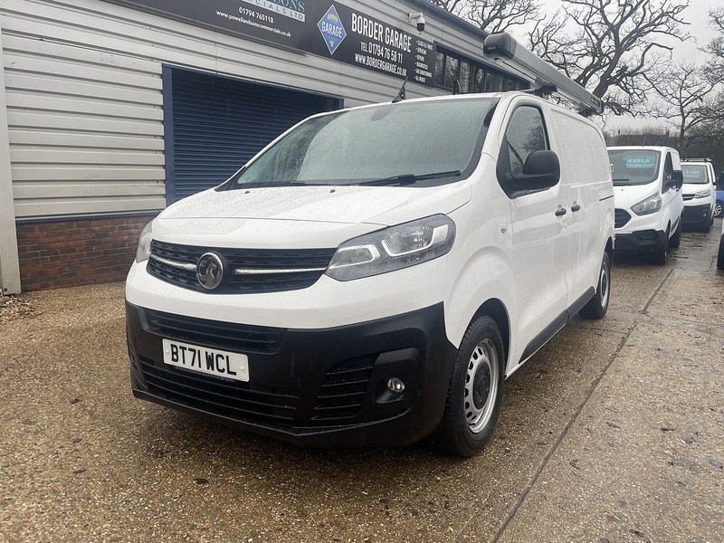 Vauxhall Vivaro Turbo D 2900 Dynamic - U682