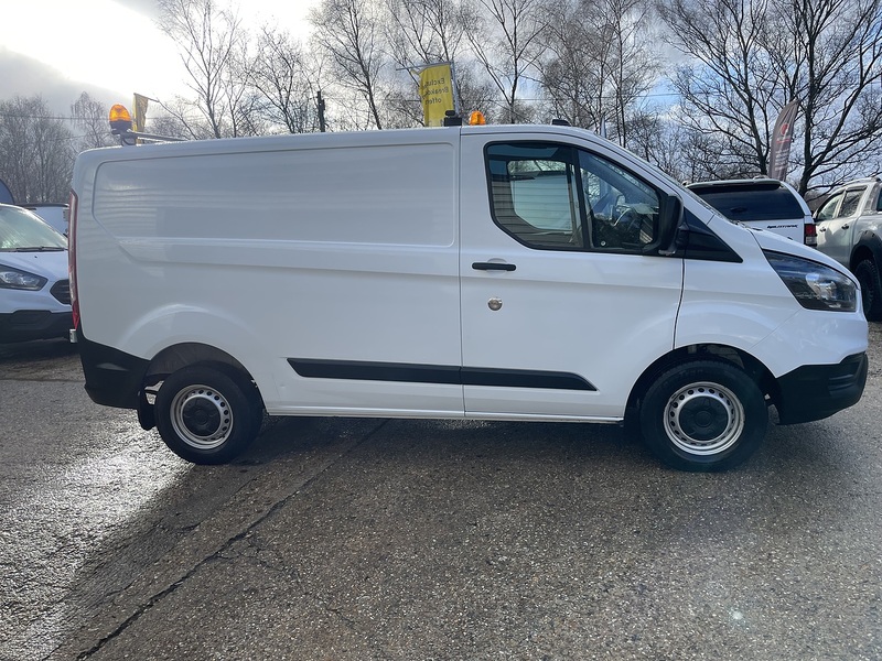 Ford Transit Custom 280 EcoBlue Leader - U683
