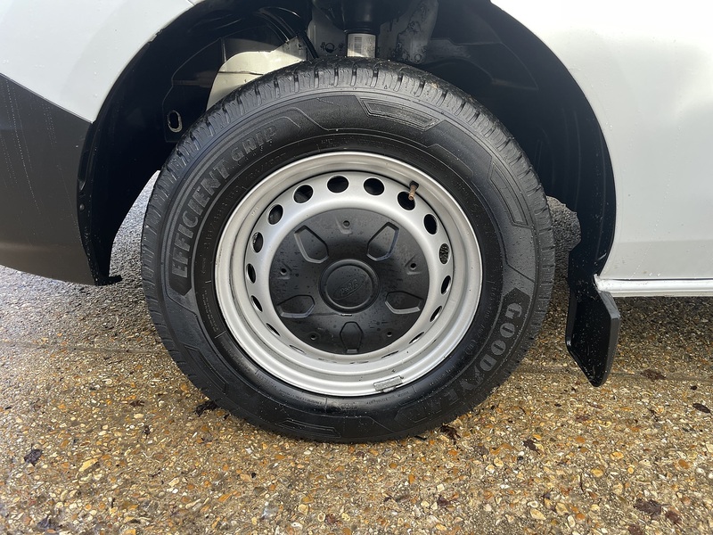 Ford Transit Custom 280 EcoBlue Leader - U683