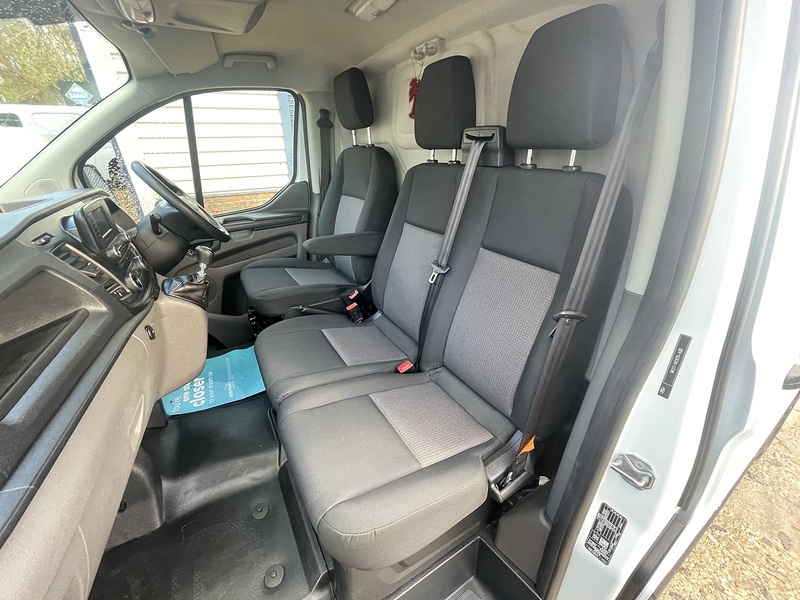 Ford Transit Custom 280 EcoBlue Leader - U683
