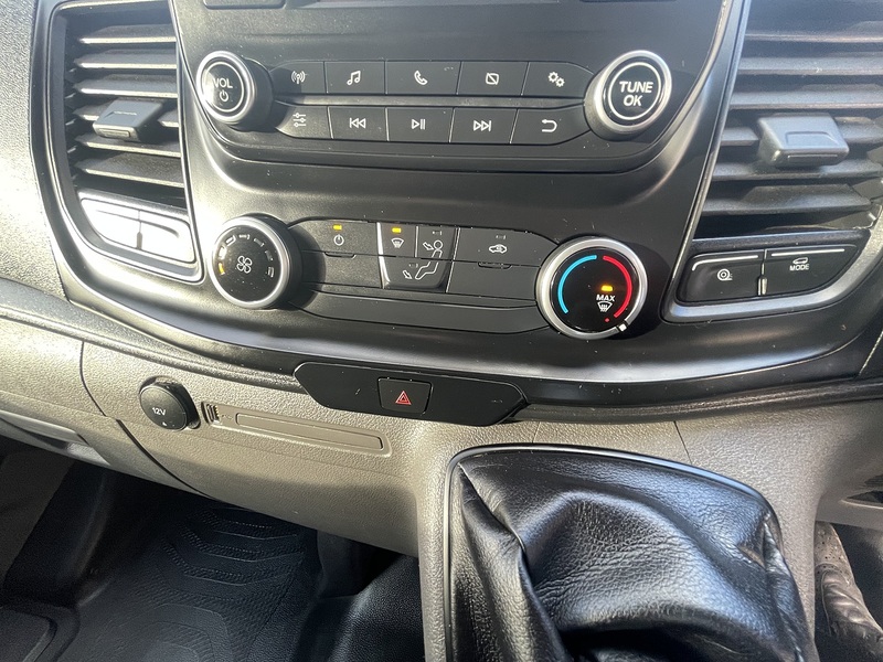 Ford Transit Custom 280 EcoBlue Leader - U683