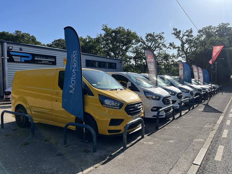 Ford Transit Custom 280 EcoBlue Leader - U683