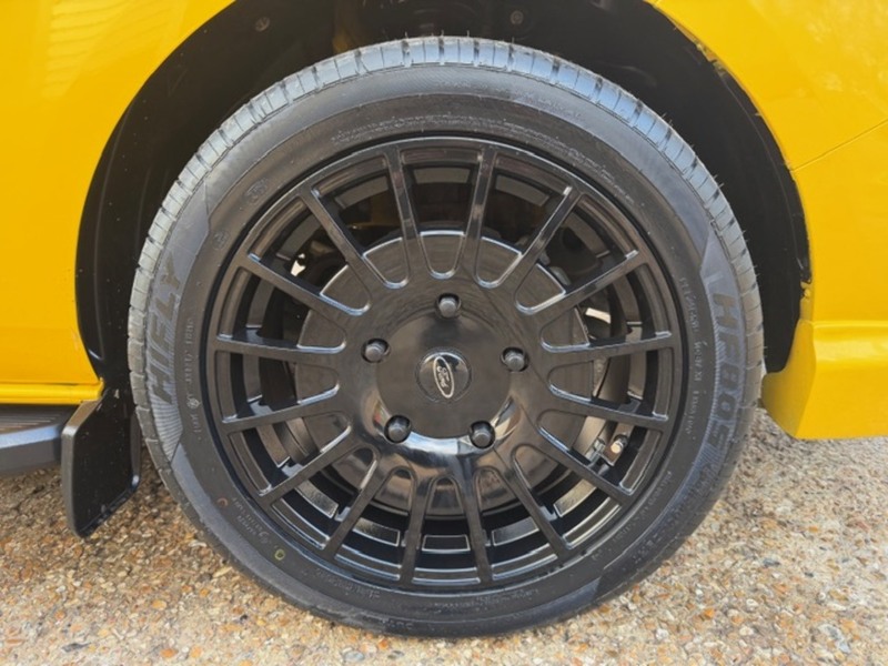 Ford Transit Custom 340 Leader Sport kit - U689