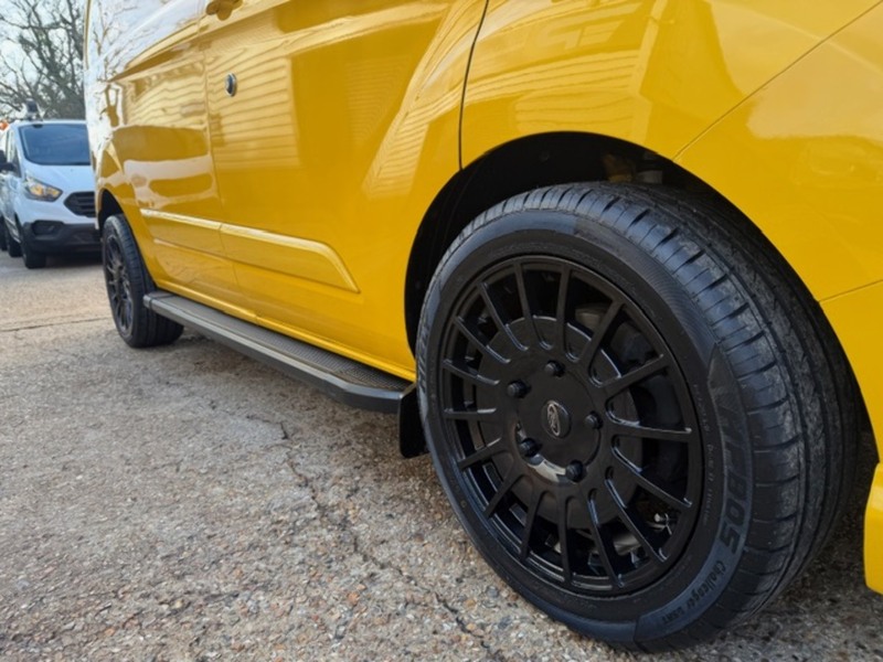 Ford Transit Custom 340 Leader Sport kit - U689