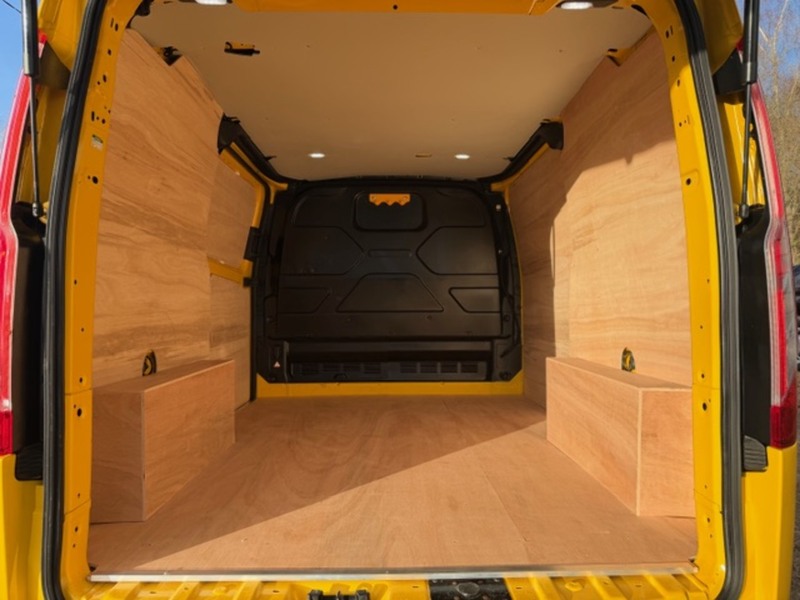 Ford Transit Custom 340 Leader Sport kit - U689