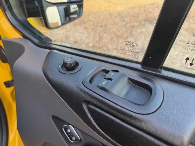 Ford Transit Custom 340 Leader Sport kit - U689