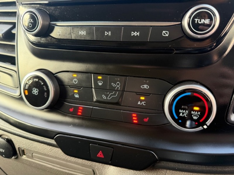 Ford Transit Custom 340 Leader Sport kit - U689