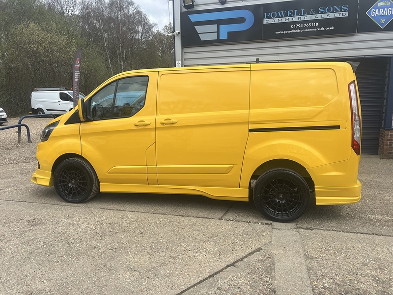 Ford Transit Custom 340 Leader Sport Kit - U692