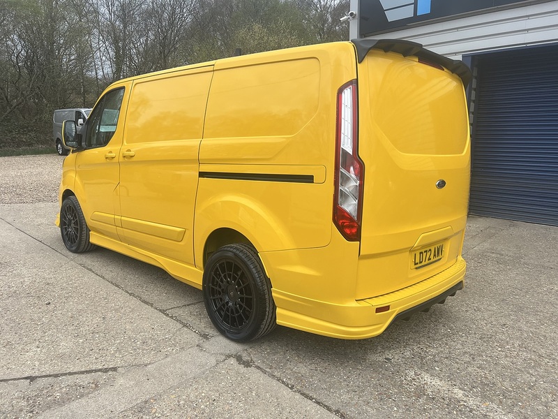 Ford Transit Custom 340 Leader Sport Kit - U692