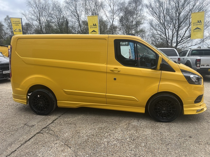 Ford Transit Custom 340 Leader Sport Kit - U692