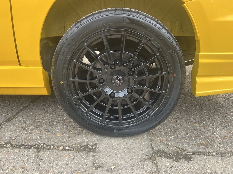 Ford Transit Custom 340 Leader Sport Kit - U692