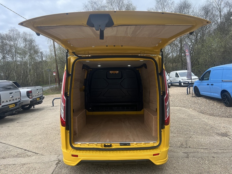 Ford Transit Custom 340 Leader Sport Kit - U692