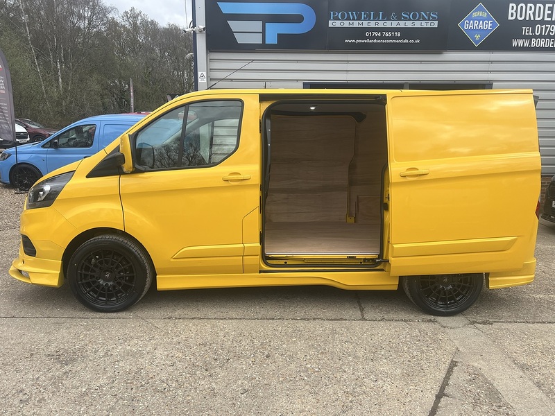 Ford Transit Custom 340 Leader Sport Kit - U692