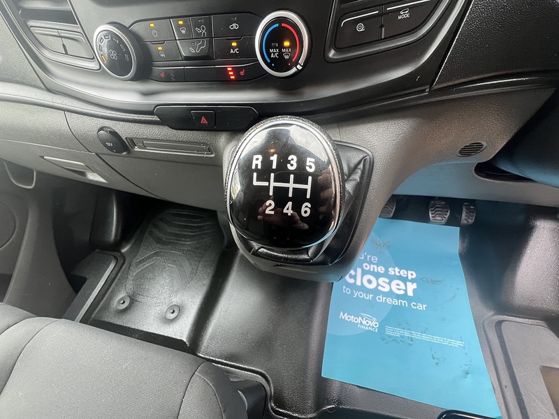 Ford Transit Custom 340 Leader Sport Kit - U692