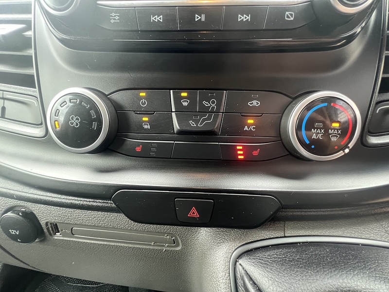 Ford Transit Custom 340 Leader Sport Kit - U692