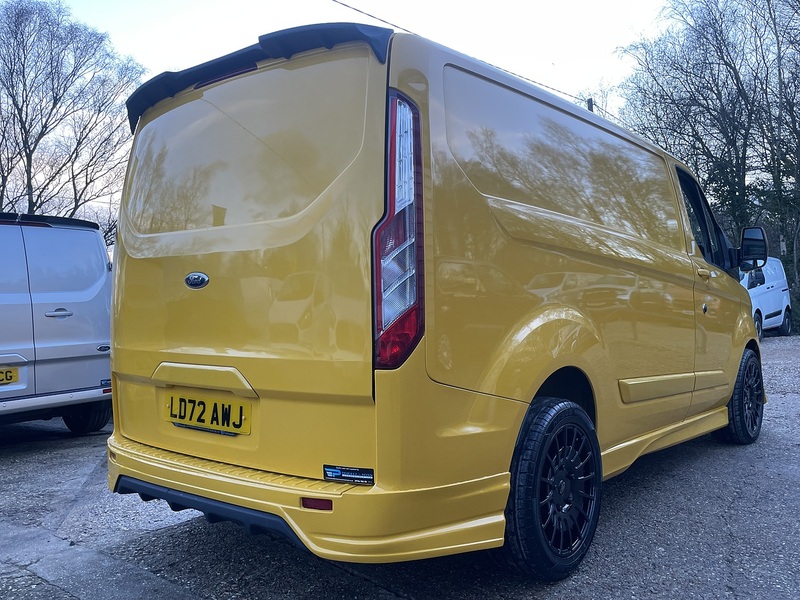 Ford Transit Custom 340 Leader Sport Kit - U693