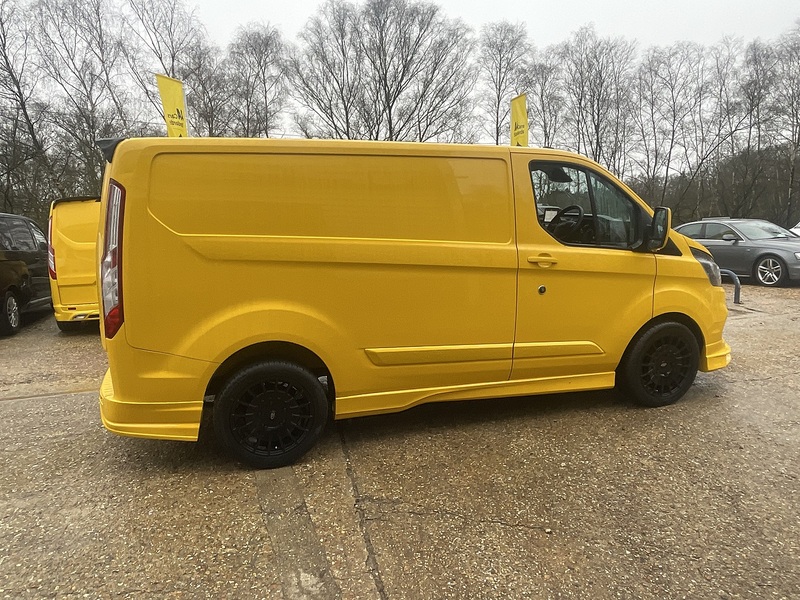 Ford Transit Custom 340 Leader Sport Kit - U693
