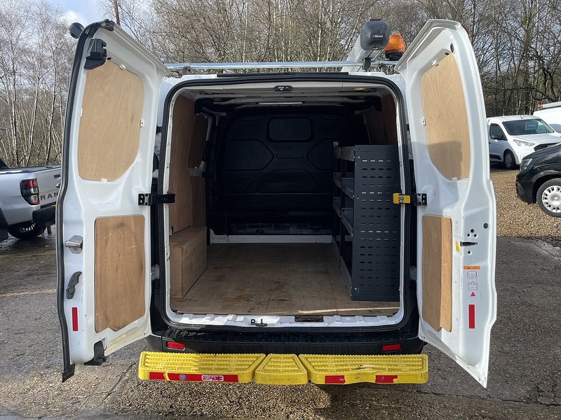 Ford Transit Custom 280 EcoBlue Leader - U700