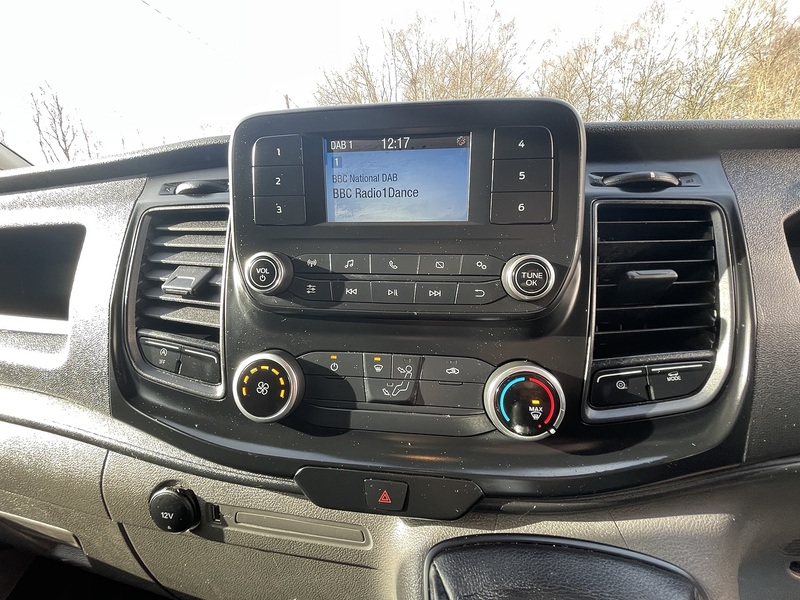 Ford Transit Custom 280 EcoBlue Leader - U700