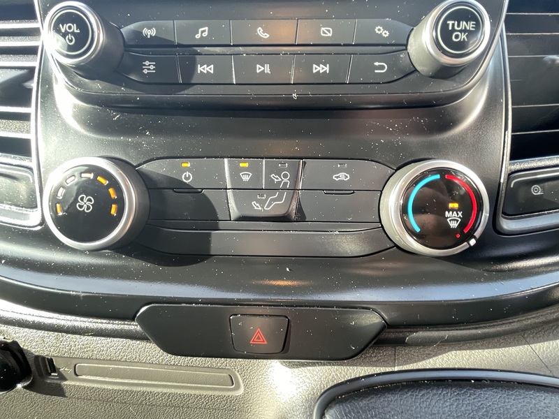 Ford Transit Custom 280 EcoBlue Leader - U700