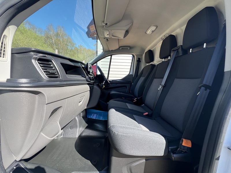Ford Transit Custom 280 EcoBlue Leader - U701