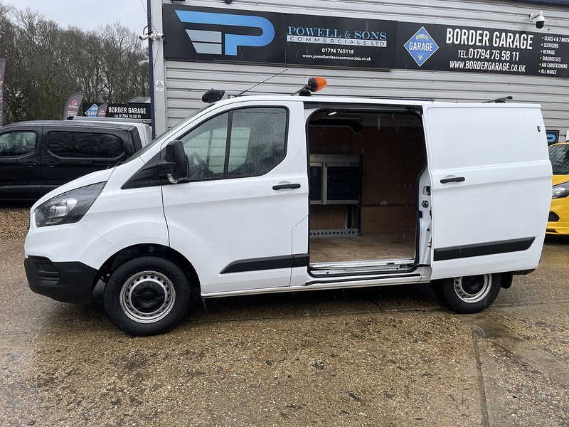 Ford Transit Custom 280 EcoBlue Leader - U702