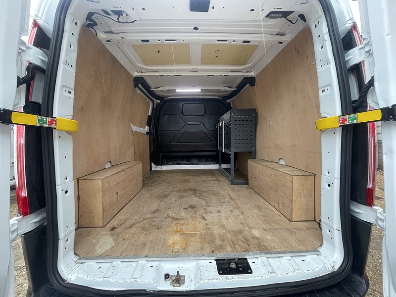 Ford Transit Custom 280 EcoBlue Leader - U702