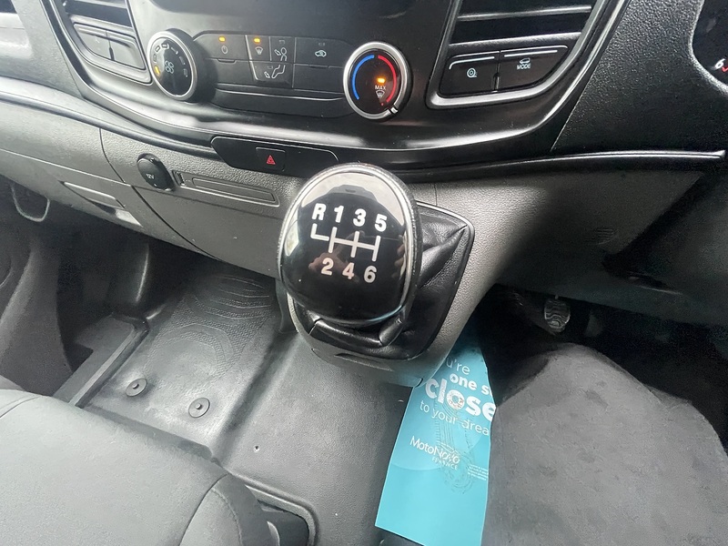 Ford Transit Custom 280 EcoBlue Leader - U702