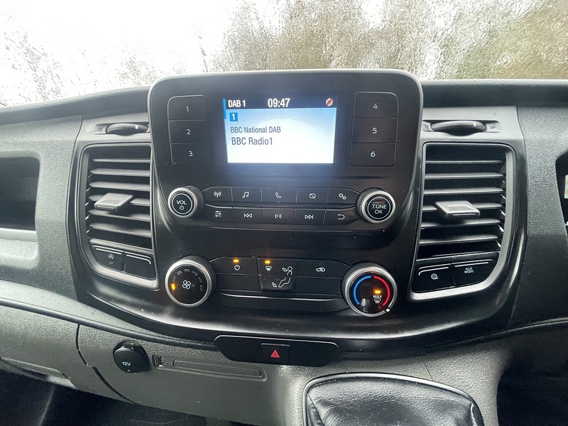 Ford Transit Custom 280 EcoBlue Leader - U702