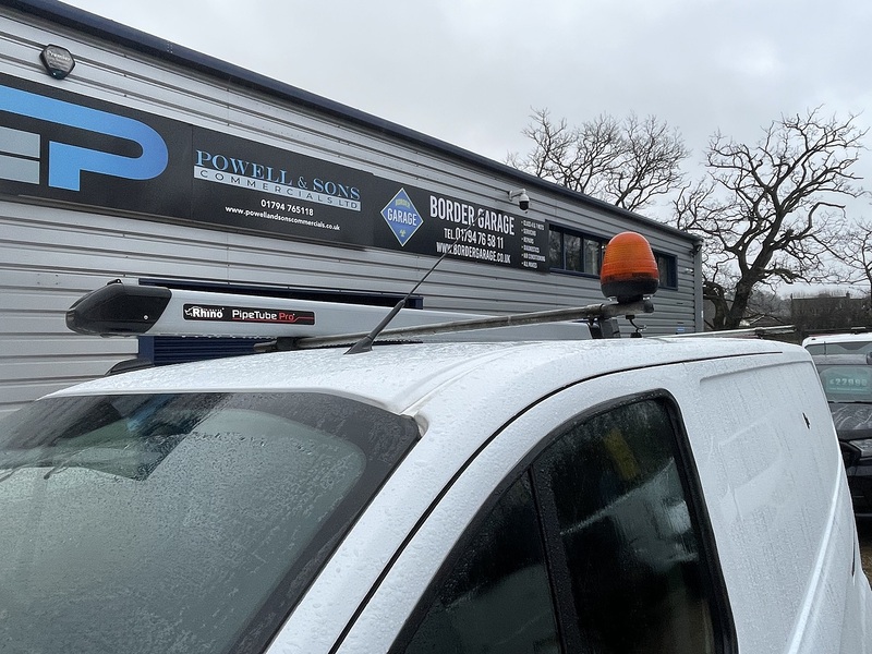 Ford Transit Custom 280 EcoBlue Leader - U703