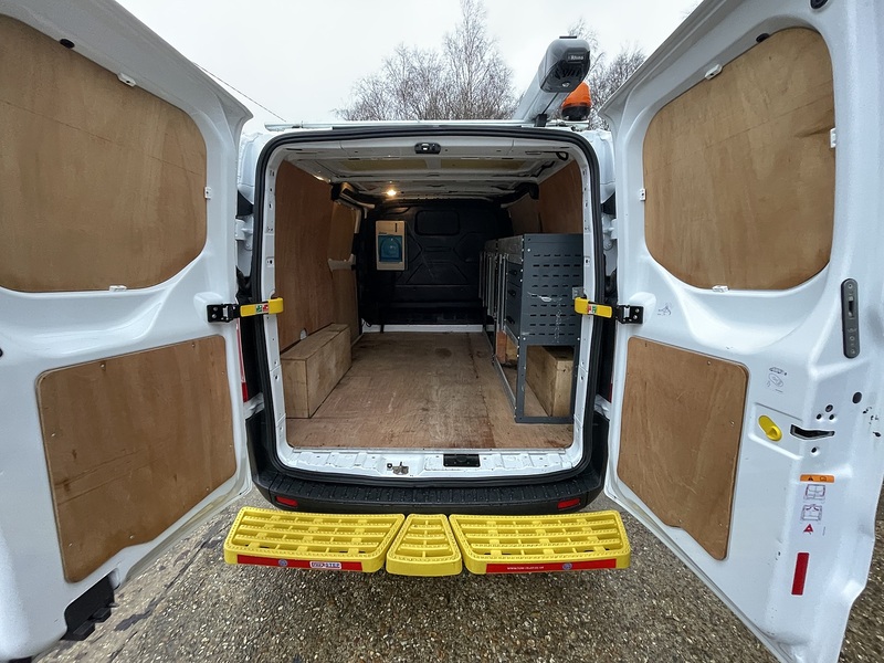 Ford Transit Custom 280 EcoBlue Leader - U703