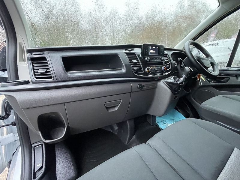 Ford Transit Custom 280 EcoBlue Leader - U703