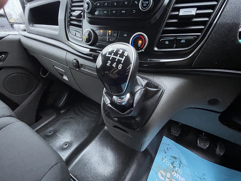 Ford Transit Custom 280 EcoBlue Leader - U703
