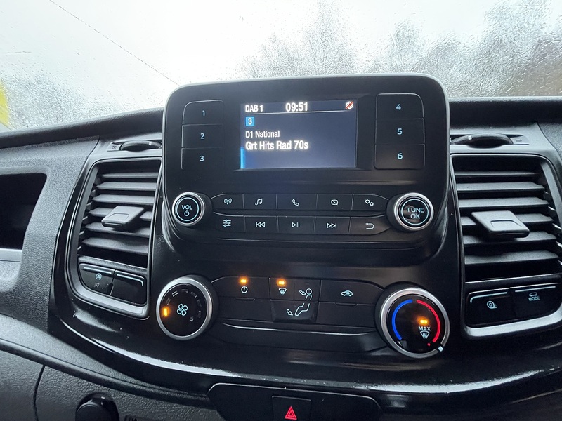 Ford Transit Custom 280 EcoBlue Leader - U703