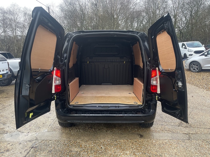 Vauxhall Combo Turbo D 2300 Sportive - U706