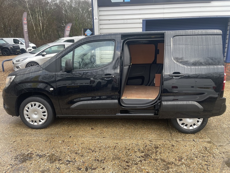 Vauxhall Combo Turbo D 2300 Sportive - U706