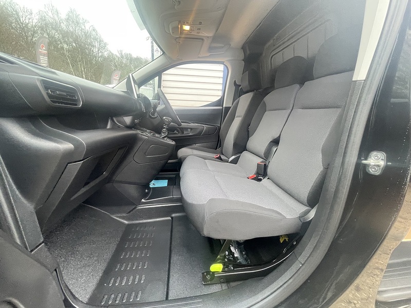 Vauxhall Combo Turbo D 2300 Sportive - U706