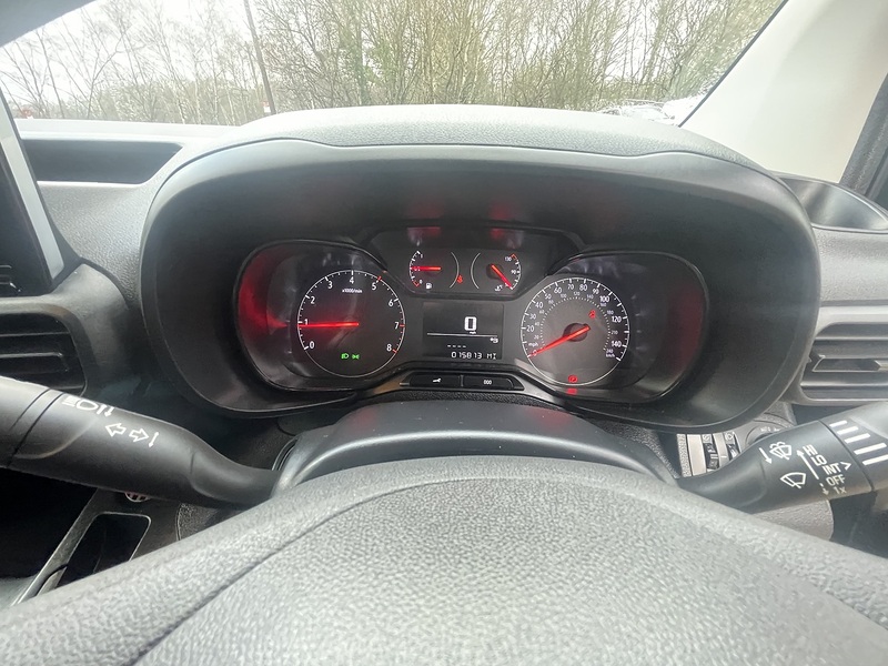 Vauxhall Combo Turbo D 2300 Sportive - U706