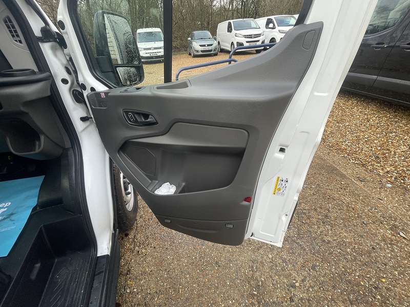 Ford Transit 350 EcoBlue Leader - U712