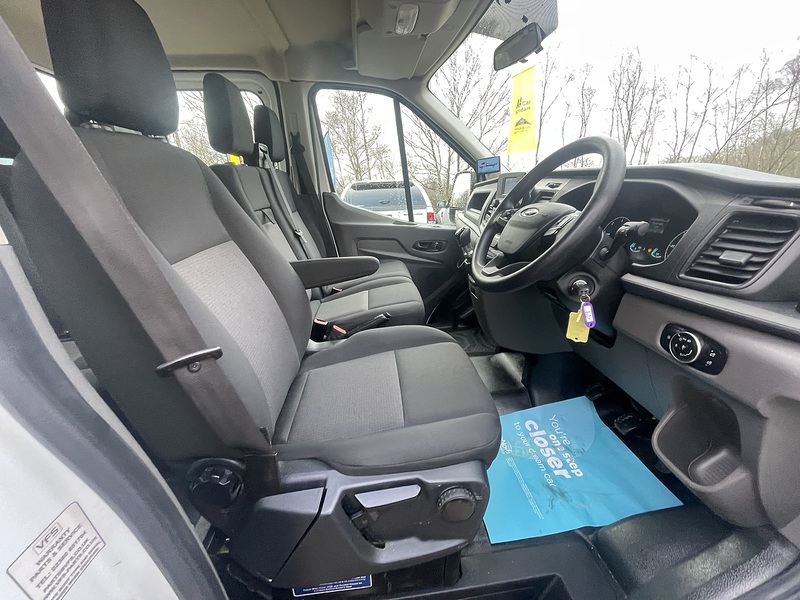 Ford Transit 350 EcoBlue Leader - U712