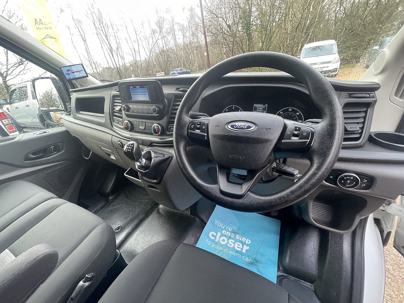 Ford Transit 350 EcoBlue Leader - U712