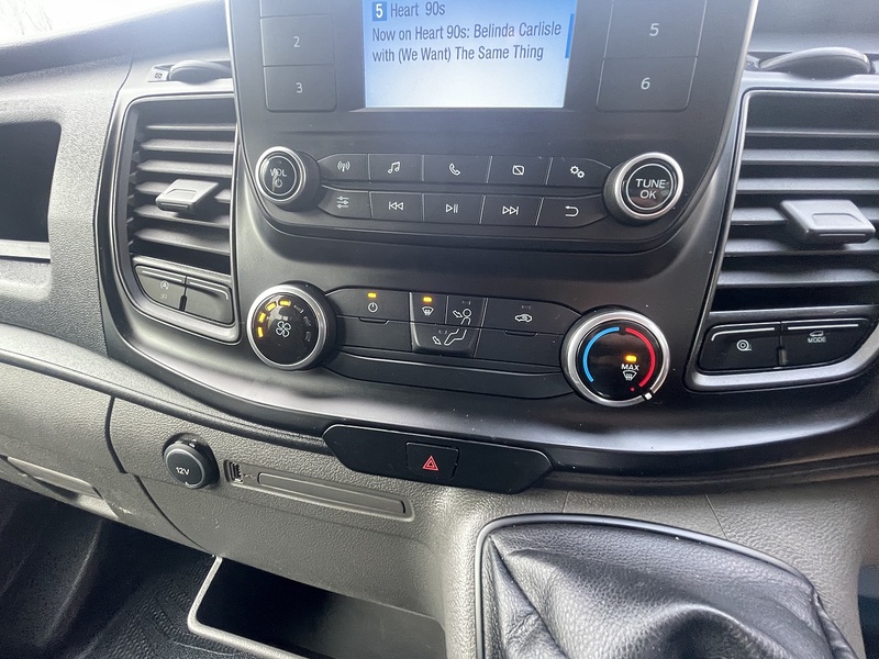 Ford Transit 350 EcoBlue Leader - U712