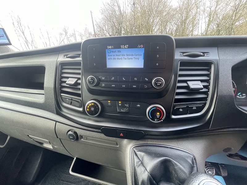 Ford Transit 350 EcoBlue Leader - U712