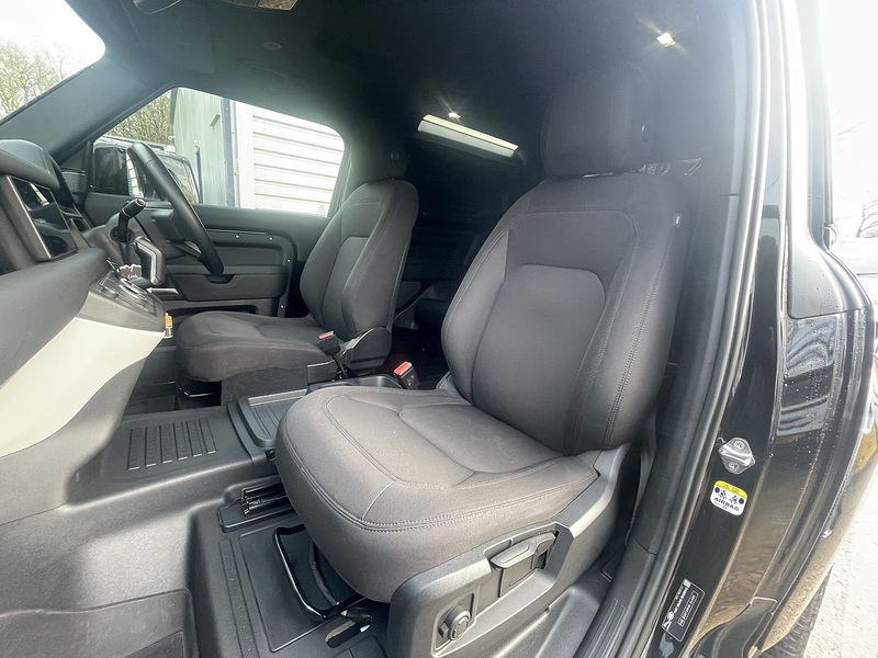 Land Rover Defender 90 Urban widetrack Kit D250 MHEV Hard Top - U718