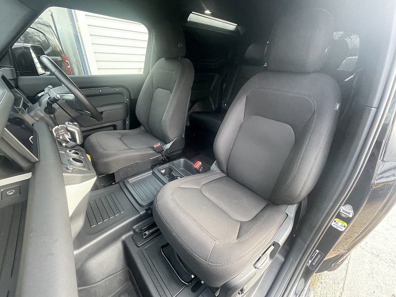 Land Rover Defender 90 Urban widetrack Kit D250 MHEV Hard Top - U718